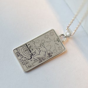 The Star Tarot Card Necklace, Silver Oracle Card Pentant, Gold Zodiac Tarot Accessories, Modern Tarot Card Halloween Gifts, Tarot Jewelry