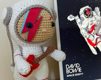 David Bowie Astronaut Crochet Amigurumi: Handmade Cotton Toy