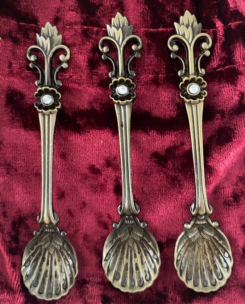 Ornate Teaspoon With Inset Decorative Stone Vintage Teaspoon Etsy