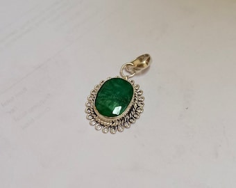 Natural Emerald [burial]  gems stone Pendent, 925 sterling Silver Pendent, Personalized Pendent ,Handmade pendent, Large Size, Gift For Her,