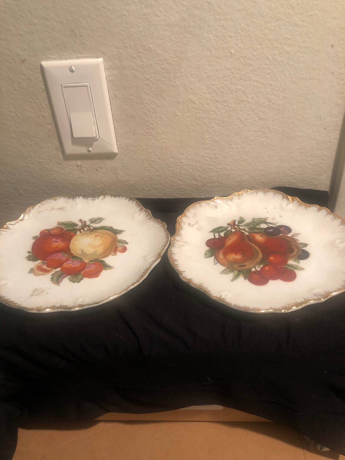 Set of Vintage Fruit Plates Fruit Design With Gold Trim Etsy