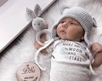 Custom bunny baby rattle Crochet rattle rabbit Wooden newborn rettle Gift for newborn baby