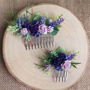 Peigne à cheveux fleur / peigne à cheveux violet lilas / peigne à cheveux de demoiselle d'honneur de mariée / peigne à cheveux de mariage / accessoire de cheveux floral de mariage image 1