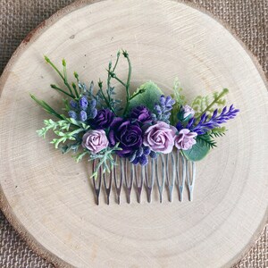 Peigne à cheveux fleur / peigne à cheveux violet lilas / peigne à cheveux de demoiselle d'honneur de mariée / peigne à cheveux de mariage / accessoire de cheveux floral de mariage image 2