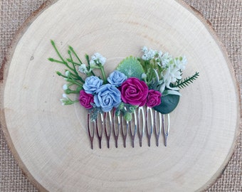 Peigne à cheveux fleur rose vif et bleu foncé / peigne à cheveux mariée demoiselle d'honneur / peigne à cheveux gypsophile / morceau de cheveux de mariage floral