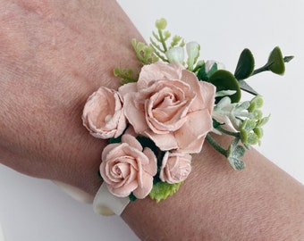 Small flower wrist corsage / bridesmaid blush pink wrist corsage / Prom corsage / wedding wrist corsage /