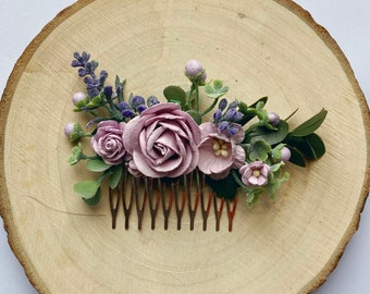 Lilac lavender flower hair comb / bridesmaid bridal hair comb / wedding hair piece / floral hair accessory