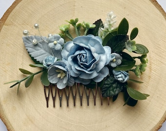 Flower hair comb / bridesmaid bridal hair comb  / dusty dusky blue hair comb / wedding hair piece / floral wedding hair accessory