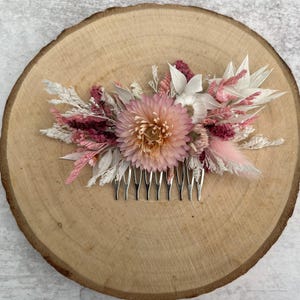 Pink and white dried flower hair comb / Bridal bridesmaid floral hair piece / Wedding hair accessory / Boho natural hair accessory