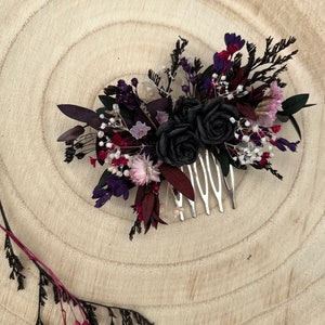 Black pink and burgundy flower hair comb / Bride bridesmaid hairpiece / Gothic Goth wedding floral hair accessory / Halloween