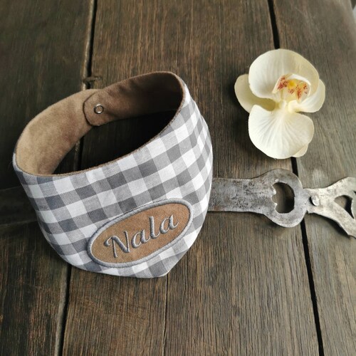 Dog scarf reversible personalized with 2 fabrics Scotland Style / Dog scarf embroidered with name / name selectable / Dog scarf name