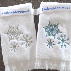 thumbnail image 2 of CARO Holiday Red & White Snowflake Cotton Towel Set – Bath, Hand, Finger Tip 2 of 5