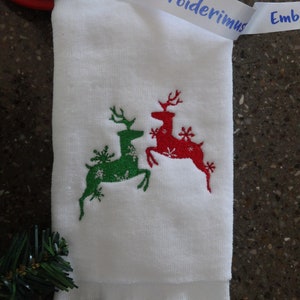 Christmas reindeer fingertip guest towels for Mom, sister, friend, red and green powder room towels housewarming gift for daughter or son