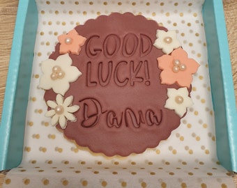 Single Circle Cookie/Personalised Cookie/ Gift/ Birthday Gift/ Thank You Gift/Good Luck Gift/ Well Done/Congratulations Gift/Letterbox Gift