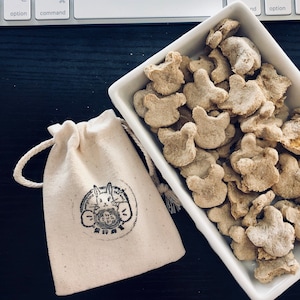 Organic Banana Bears, Rabbit Treats and Bunny Treats, Small Animal Toys and Snacks, Pet Rabbit Treats