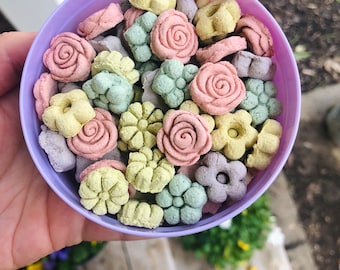 Summer Flower Mix, Rabbit Treats, Pet Bunny Treats, Small Animal Treats