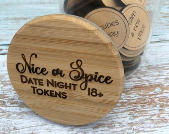 Nice oder Spice Date Night Token für 18 plus SVG, Digitale Datei, Glowforge Laserdatei