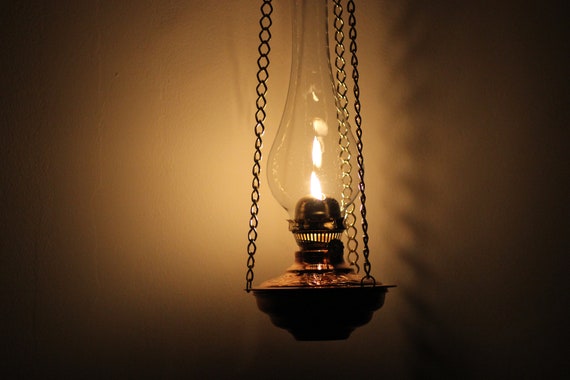 Hanging oil lamp deals