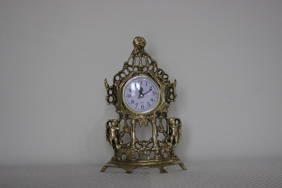 Brass Clock, Clock Vintage, Clock Table Decorations, Clocks for Table