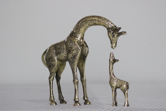 Giraffe Sculpture, Giraffe Decor, Giraffe Gift, Vintage Ornament, Mother giraffe and her cub Statue, Office Decoration, Home Decoration