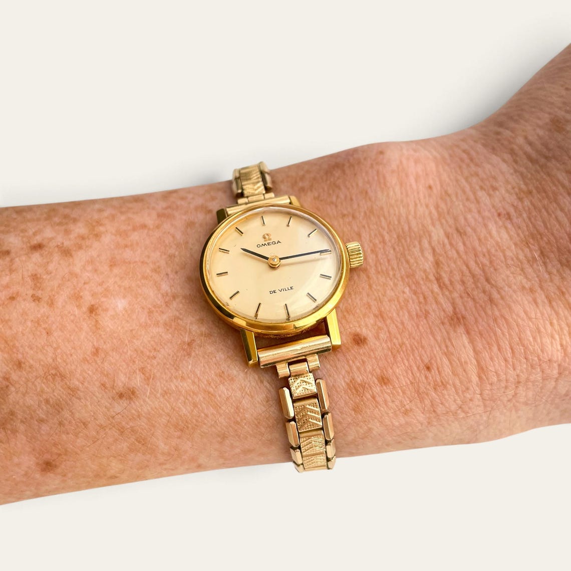 Vintage Omega De Ville Ladies Mechanical Watch Gold Plated Calibre 620, foto 3 de 5