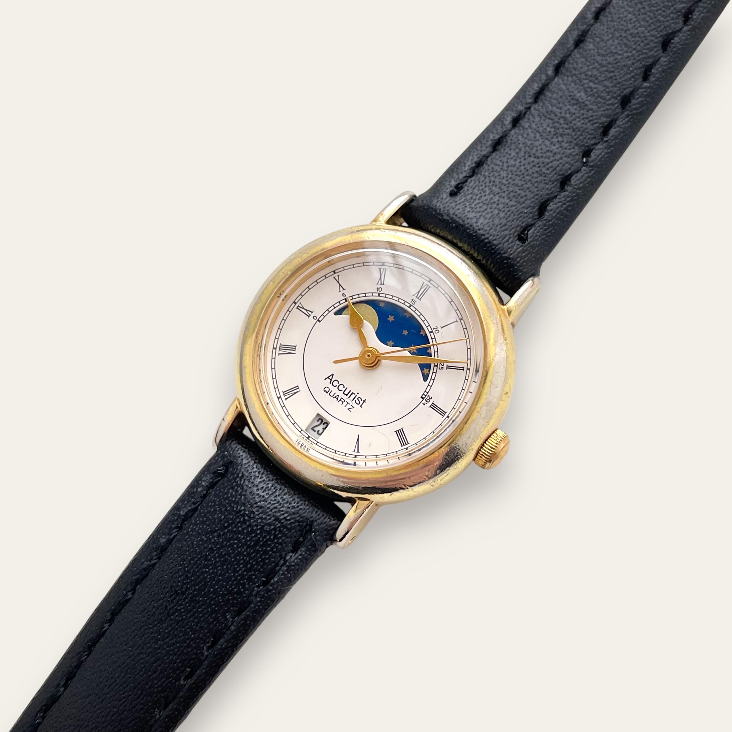 Vintage Fossil Club Collection Moon Phase Watch Silver Tone Bezel Black Strap Fossil Moon Phase Watch Pre- Owned - Gem main image 2