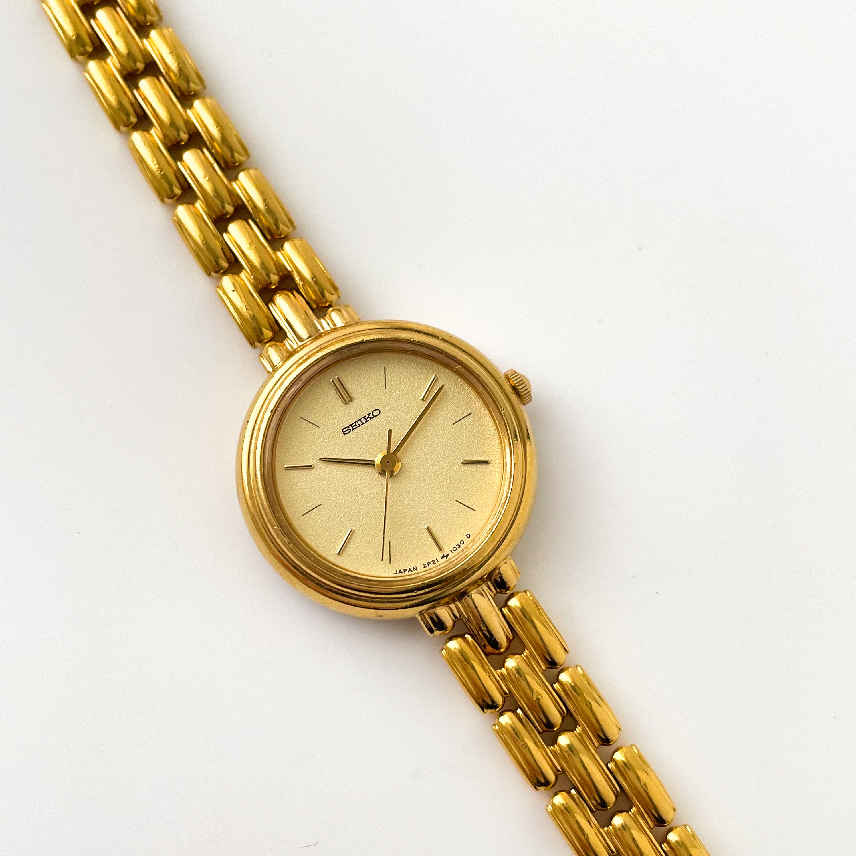 Vintage 1990s Gold-Plated Ladies\' Seiko Quartz Watch #30 Vintage 1990s Gold-Plated Ladies main image 2