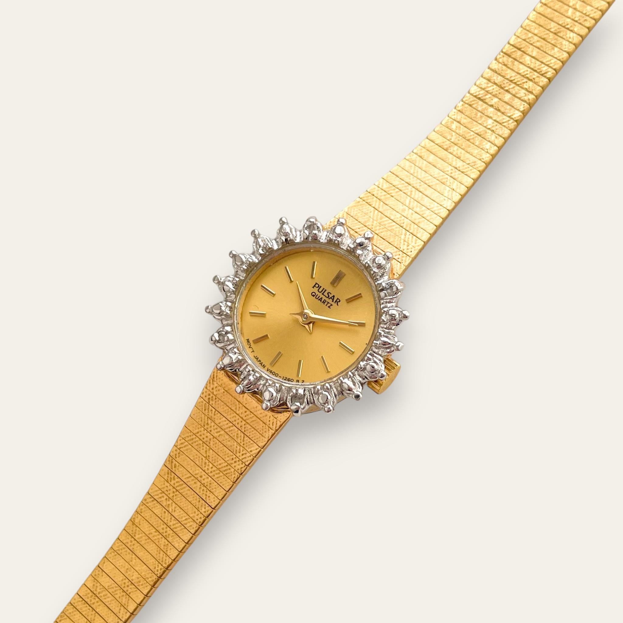 Montre à quartz vintage Pulsar en acier inoxydable avec diamants véritables pour femmes - France