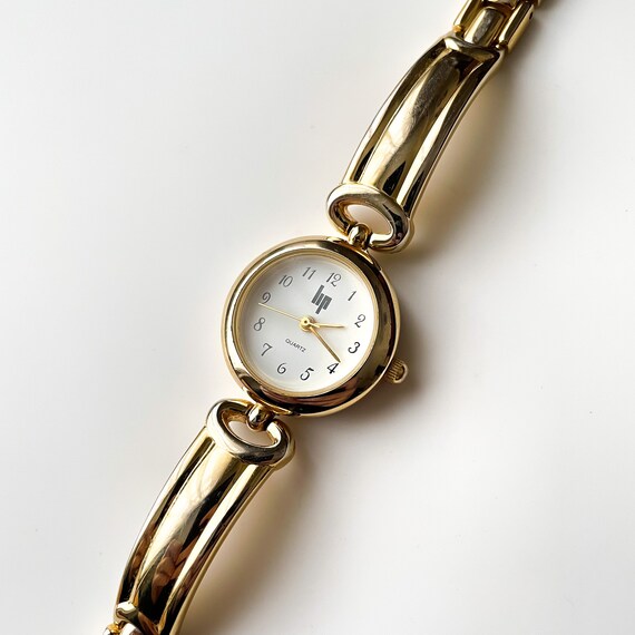 Bangle shop style watch