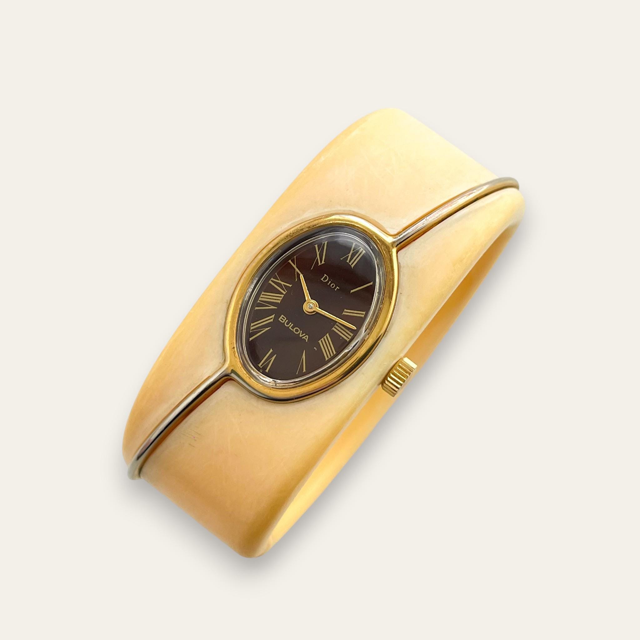 BULOVA(ブローバ)×Dior(ディオール) GOLD　腕時計 BULOVA(ブローバ)×Dior(ディオール) GOLD 腕時計 BULOVA(ブローバ