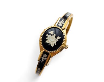 André Mouche ネイビー 花柄 時計 Vintage André Mouche Quartz Watch With Navy Enamel Floral