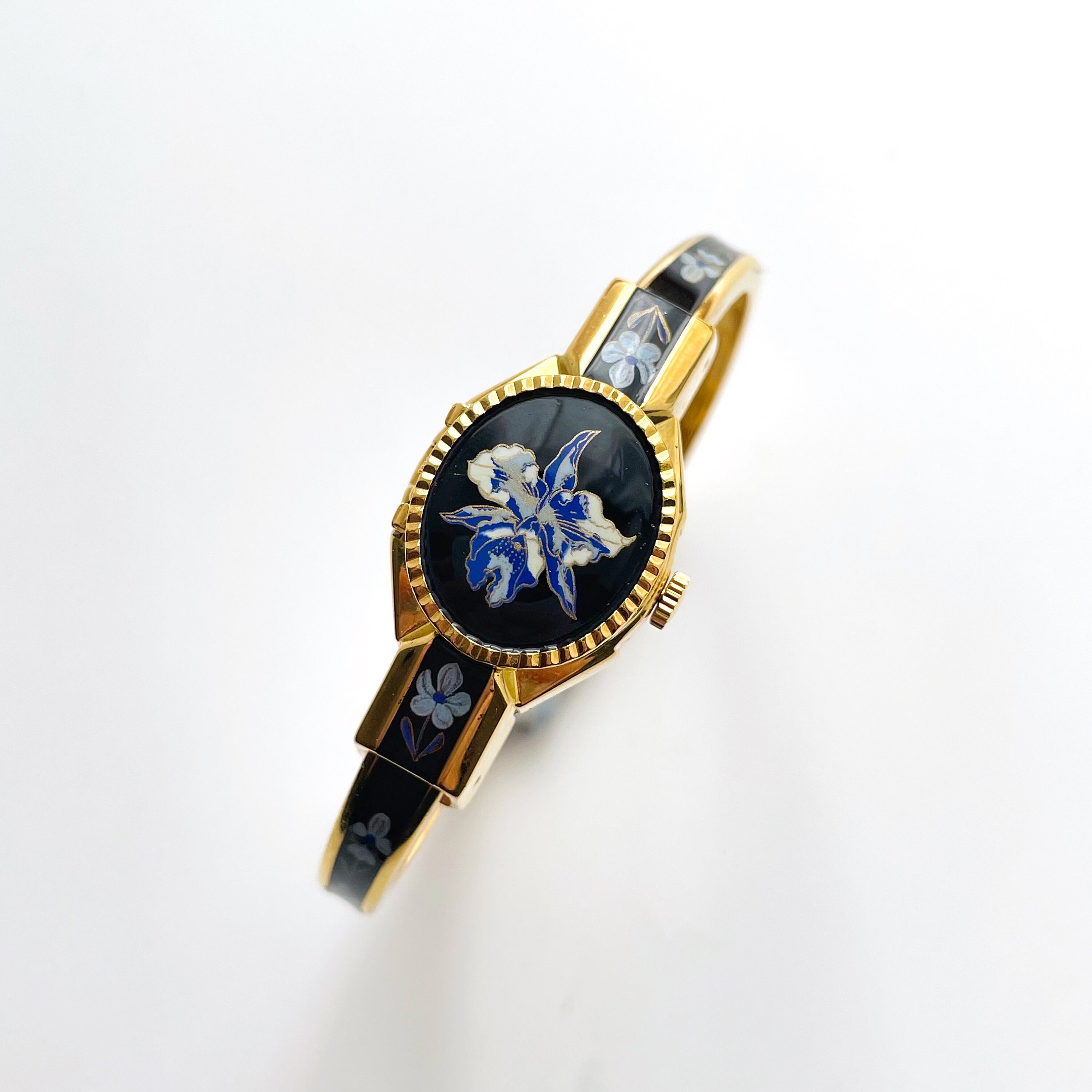 Vintage Ladies Watch | Peek-a-boo! Vintage Andre Mouche