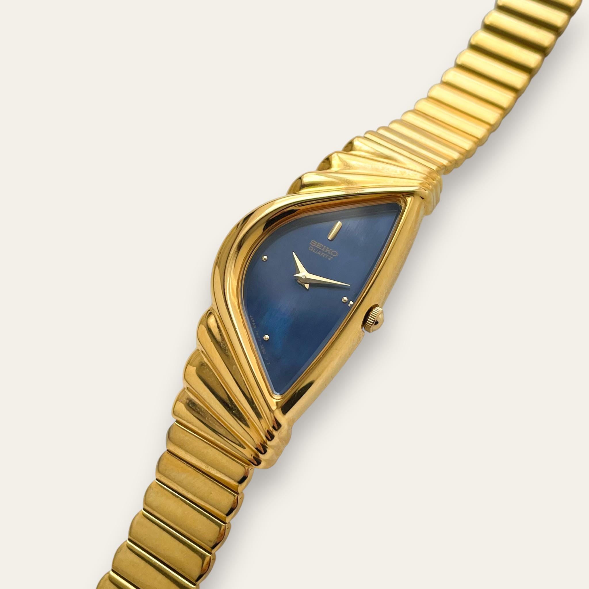 Seiko Women\'s Watch‎ 16MM Asymmetrical Gold Dial Bracelet Band 7\