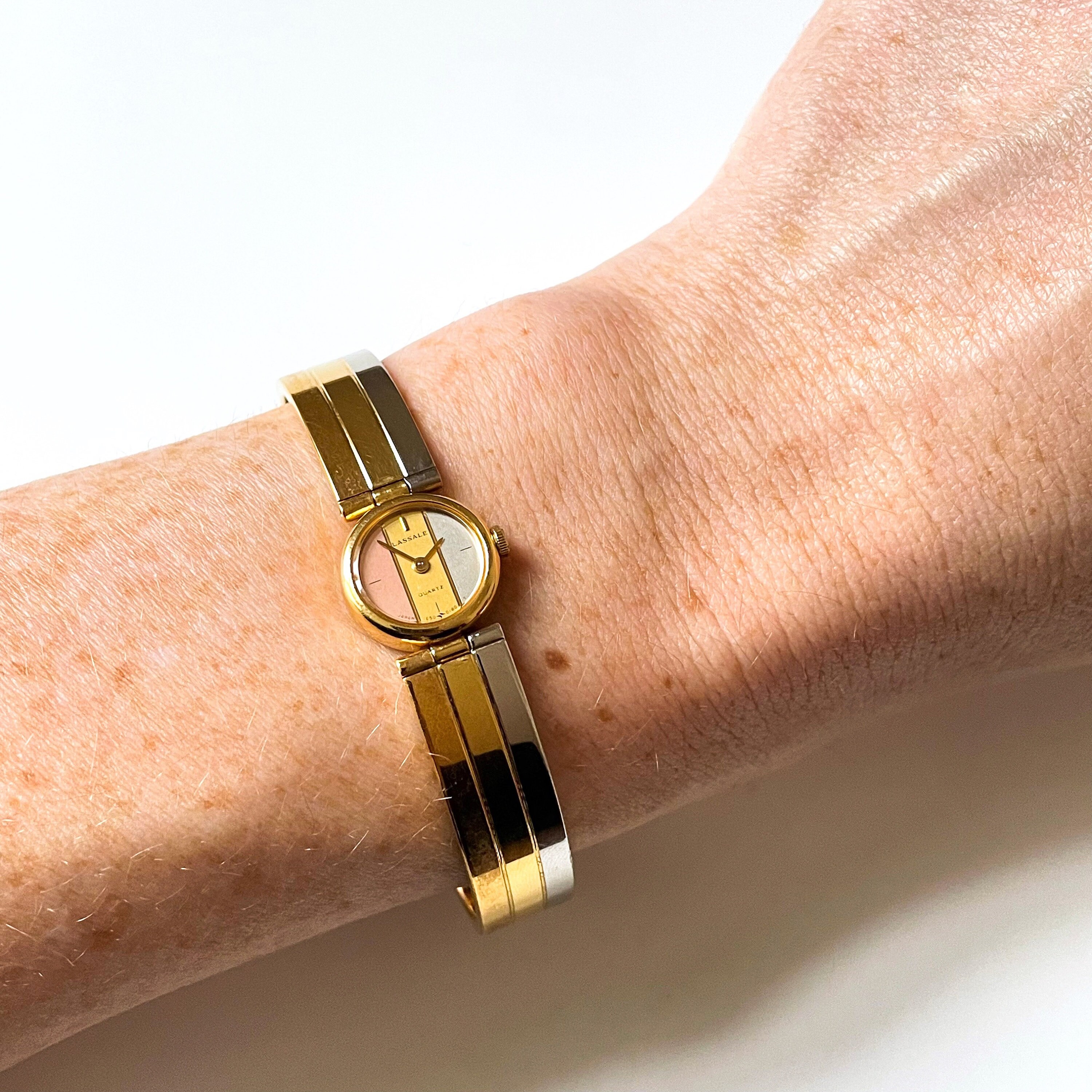 Vintage Rare 1989 Seiko Lassale Bangle Quartz Watch With Tri-tone Vintage Rare 1989 Seiko Lassale Bangle Quartz Watch With Tri  main image 3