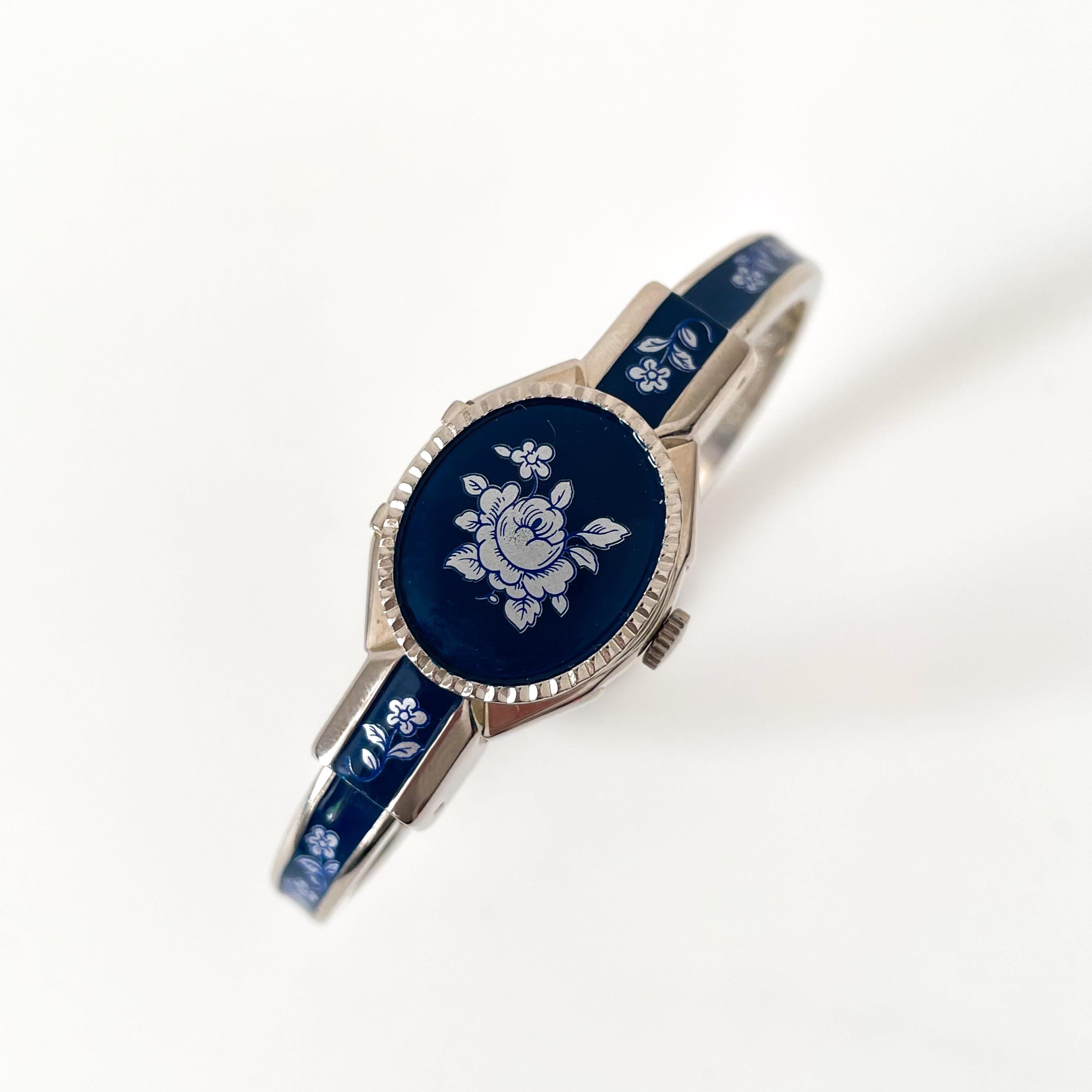 André Mouche ネイビー 花柄 時計 Vintage André Mouche Quartz Watch With Navy Enamel Floral