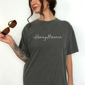 Honeymoon Shirt| Newlywed Gift| Engagement Gift| Bridal Shower Gift| Honeymoon Vibes, Comfort Colors, Honeymoon Tee, Bride Groom