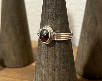 Sterling Silver and Garnet Ring - Size 9