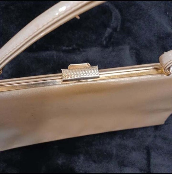 Etra 1950's gold metallic A frame handbag purse - image 3