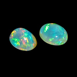 Cabochão oval de opala etíope ultra fogo, pedra preciosa natural, faça você mesmo, artesanato, fornecimento solto, energia de cura de chakra, embrulho de fio, 2 peças
