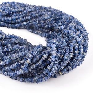 Cyanite bleue naturelle, forme libre, copeaux de pépites non coupés, chapelet de perles, fabrication de bijoux, perles de pierres précieuses, pépite de pierres précieuses fabriquées à la main