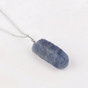 AA Raw Blue Sapphire Rough Crystal Dainty Pendant Necklace for Women, Birthstone Healing Crystal, Birthday Gift, Sterling Silver Chain 20&quot;