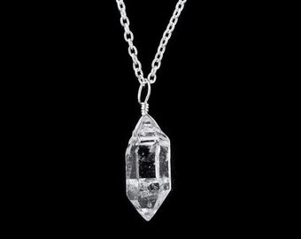 Collana con ciondolo in quarzo di diamante Herkimer grezzo: catena placcata in argento, cristallo curativo
