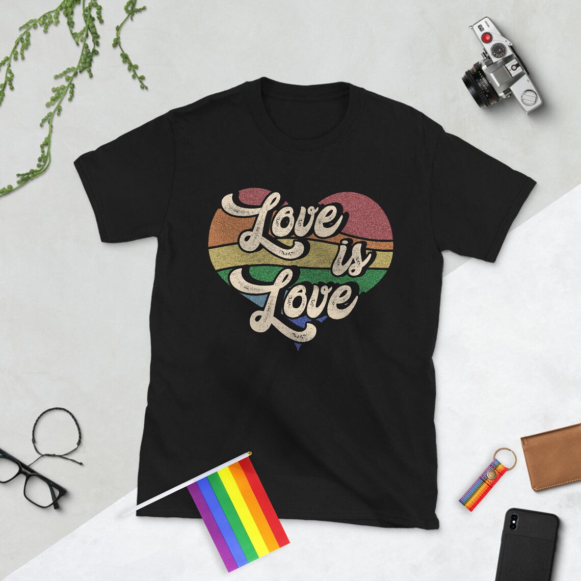Love Is Love Herz LGBT Gay Sprüche TShirt Human Pride Shirt Etsy
