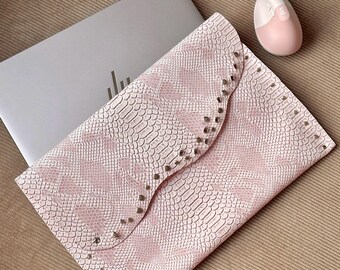 Laptop case sleeve | Handmade Pink Croc PU leather sleeve | Travel bag | Quilted Pouch | 14 inches