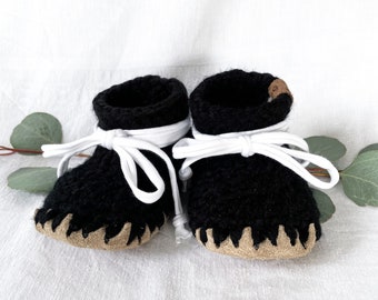 crocheted children's slippers - black