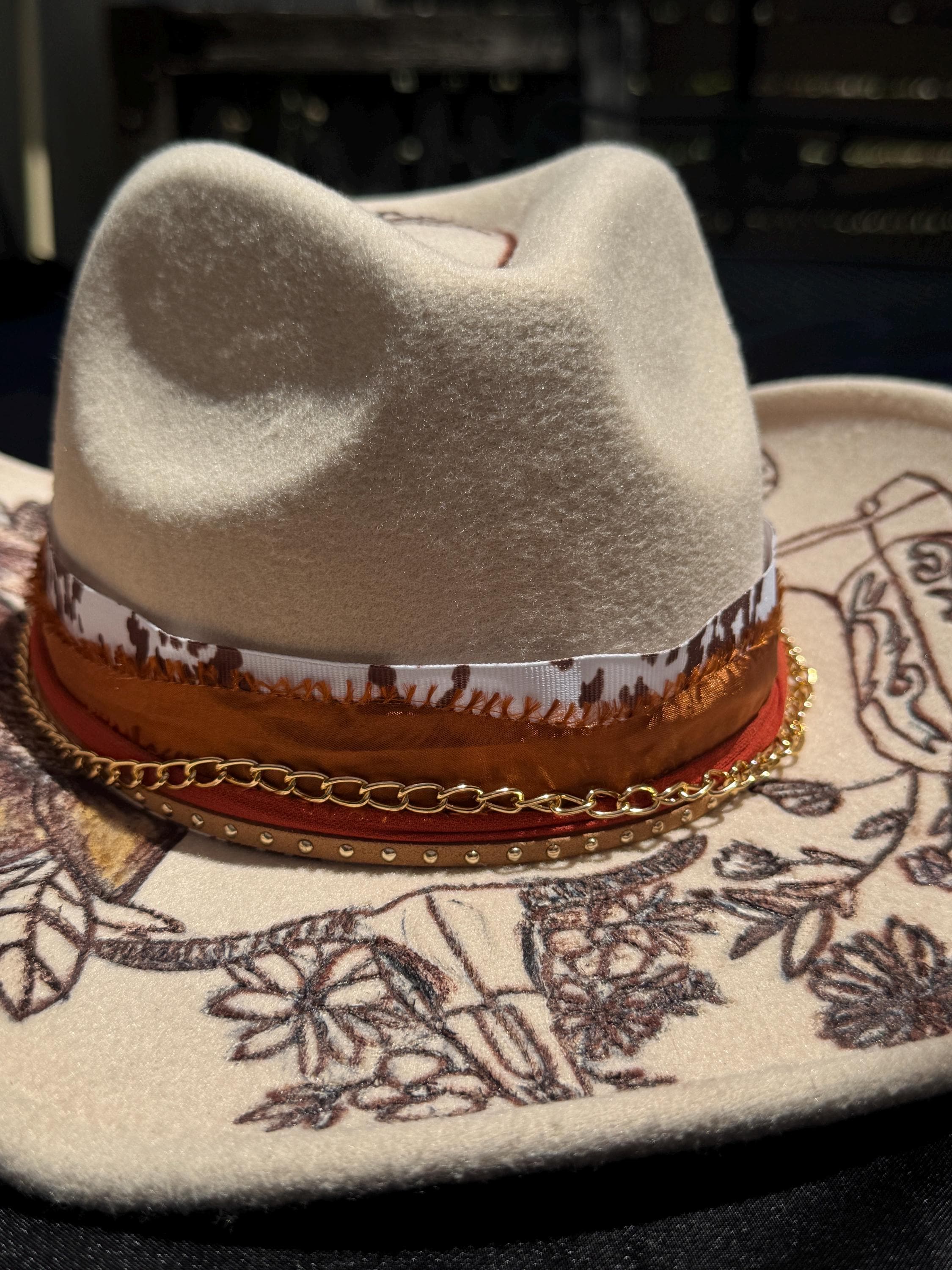 cowboy burned hat, Cowboy boot burned hat, Western Burned Hat,Western Hat,Burned hat,Western,Country,Cowboy hat, western cowboy hat