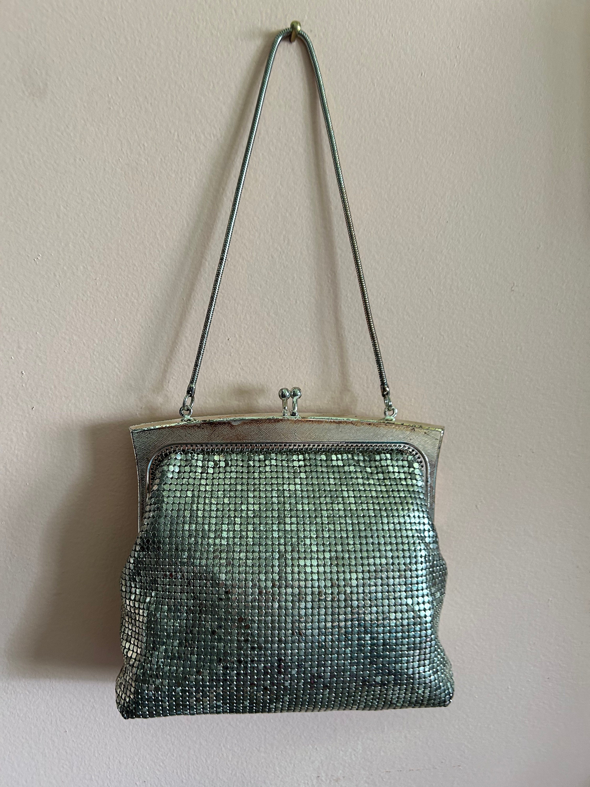 Silver glomesh online bag
