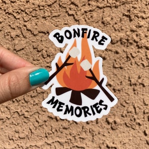 Camping Aufkleber, Lagerfeuer Erinnerung, Geschenk für sie Outdoor Aufkleber, Geschenk für ihn Natur Aufkleber, Camping Geschenk für Papa