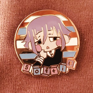 Crona &quot;Softie&quot; Soul Eater Hard Enamel Pin