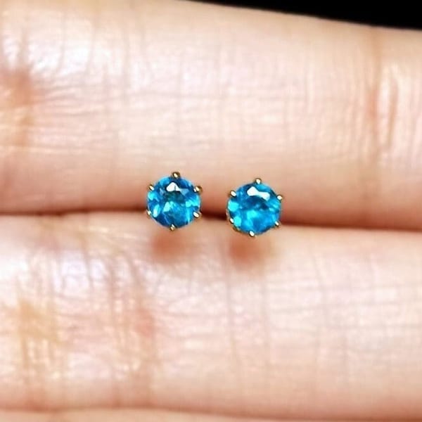 NATURAL Neon Apatite Stud Earrings 14K Gold White Gold Rose Gold Silver Real Vibrant Tropical Blue Gemstones Studs Non-Tarnish 3mm Men Women